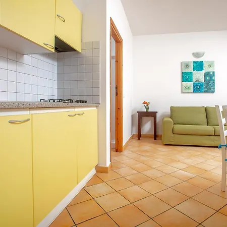 Apartment Lungoni