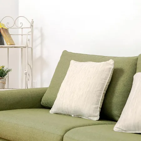 Lungoni Apartment *