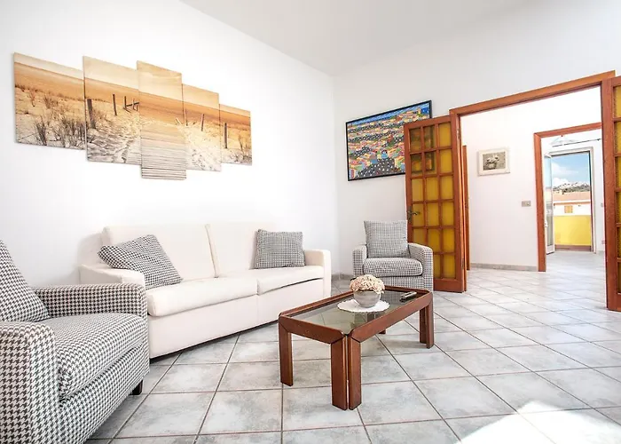 Lungoni Appartement *